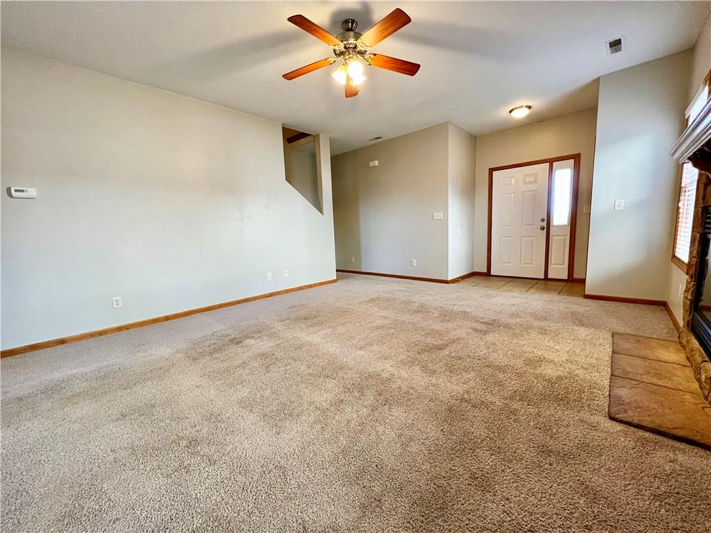 916 Eagle Ridge Drive Property Photo 8