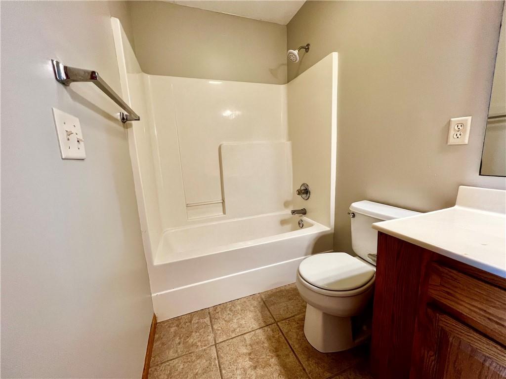 916 Eagle Ridge Drive Property Photo 19