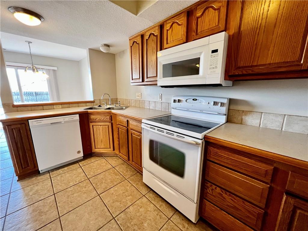 916 Eagle Ridge Drive Property Photo 28