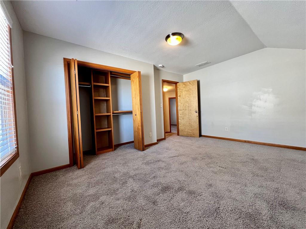 916 Eagle Ridge Drive Property Photo 36