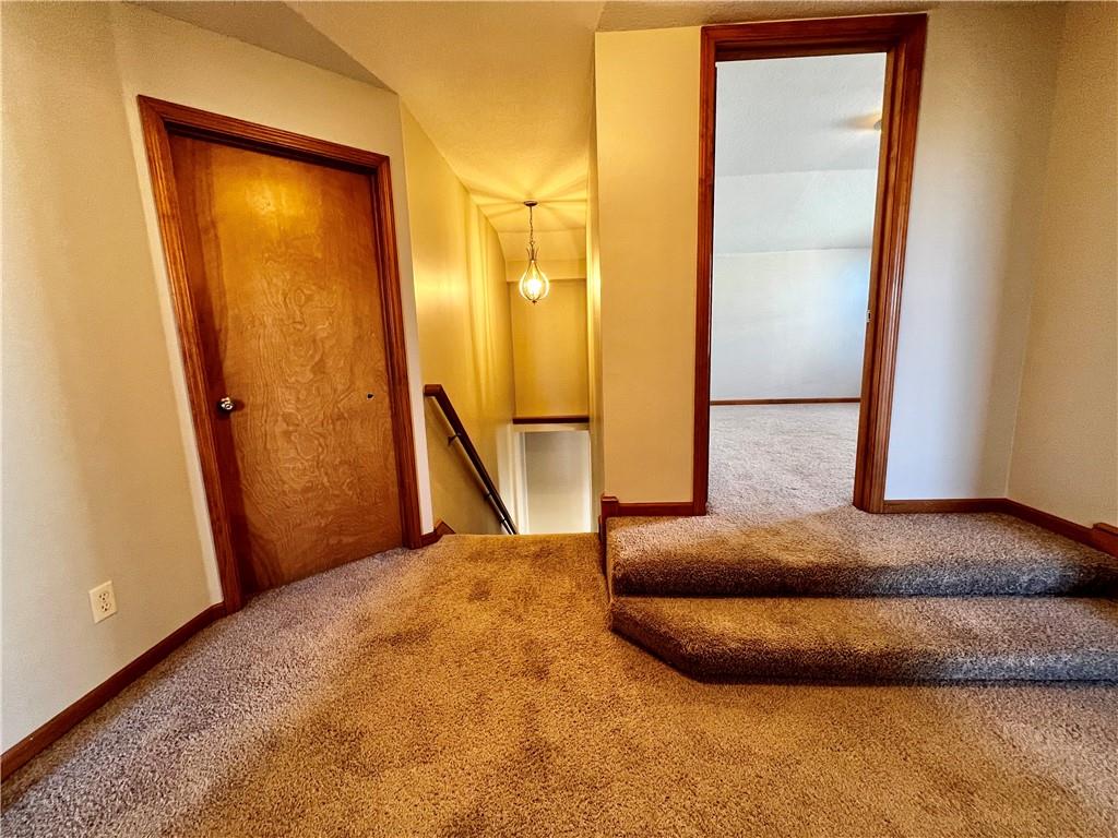 916 Eagle Ridge Drive Property Photo 39