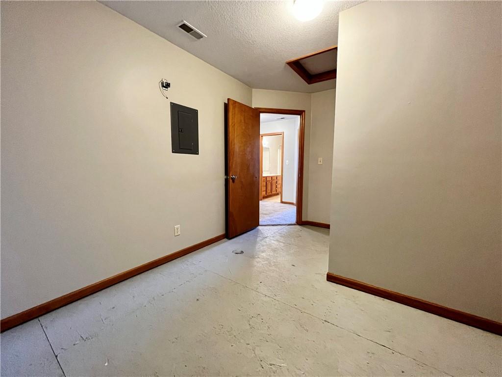916 Eagle Ridge Drive Property Photo 41
