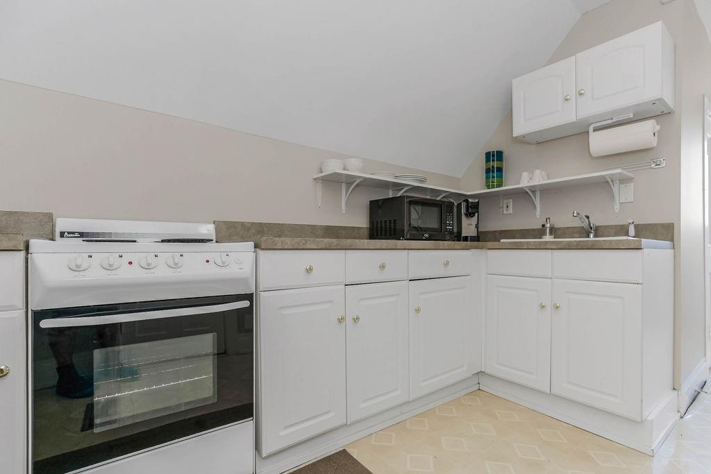 3949 Warwick Boulevard Property Photo 59