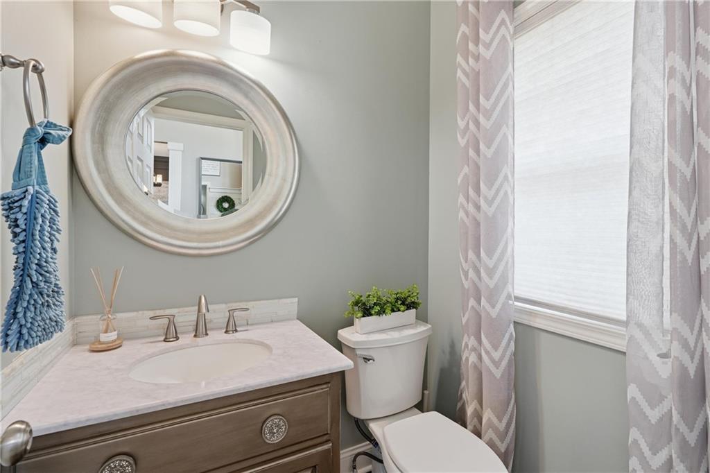 1550 Carriage Circle Property Photo 6