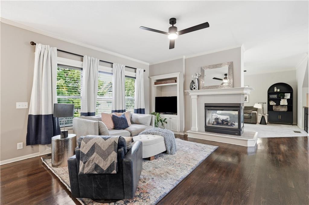 1550 Carriage Circle Property Photo 8