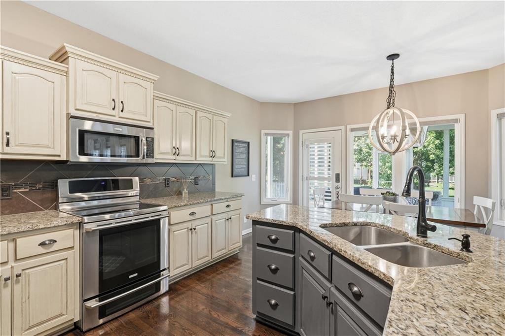 1550 Carriage Circle Property Photo 14