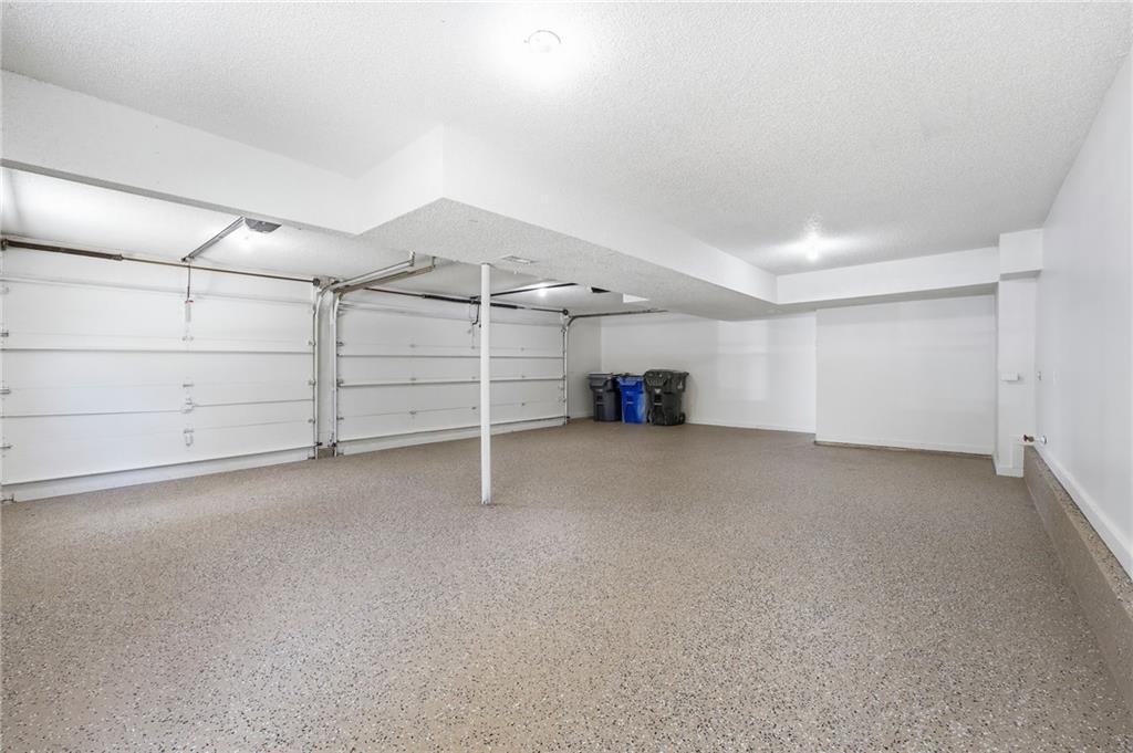 15529 W 146th Street Property Photo 32