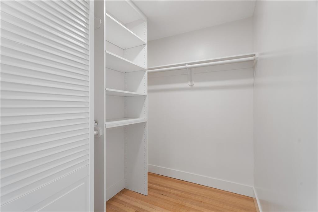 2806 W 48th Street Property Photo 19