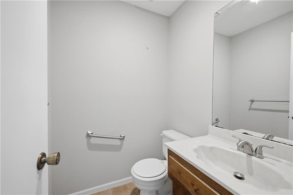 131 Sw Donovan Road Property Photo 9