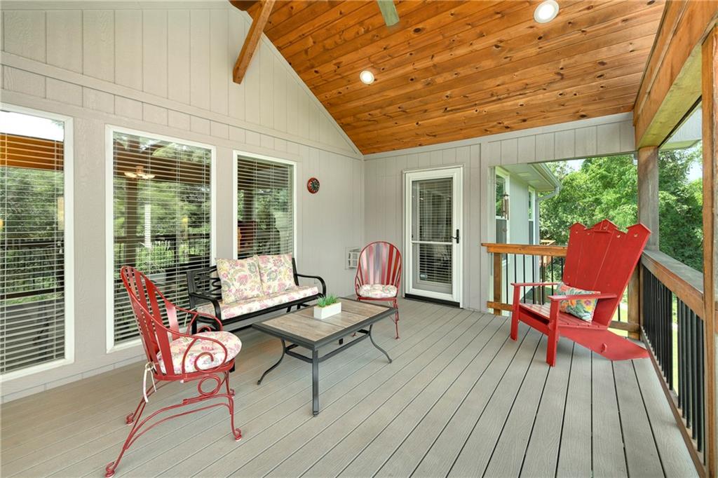 537 Ne Topaz Drive Property Photo 37