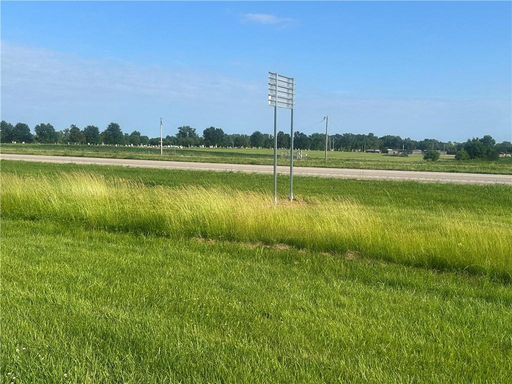 1099 Ne 50 Highway Property Photo 7