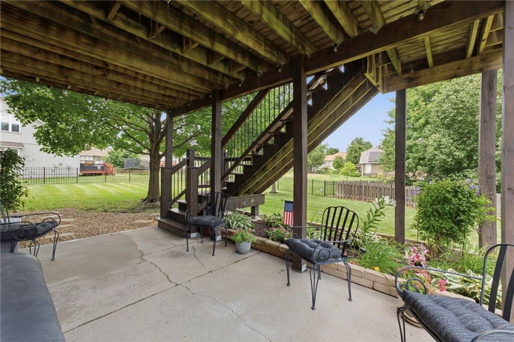 1506 Drury Circle Property Photo 14