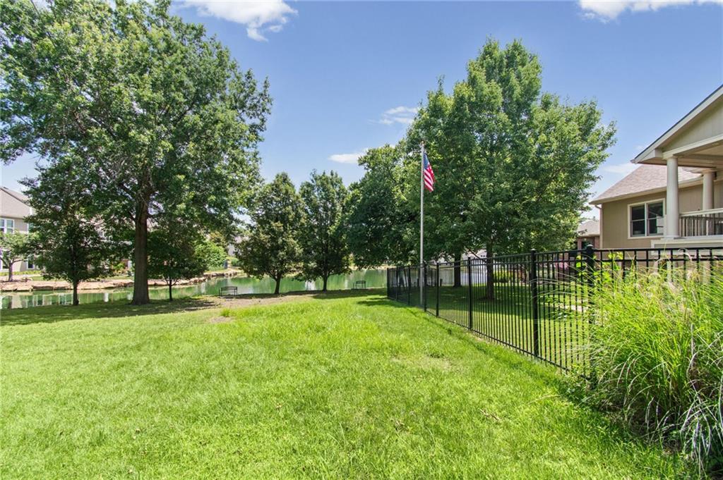 702 Bellerive Court Property Photo 45