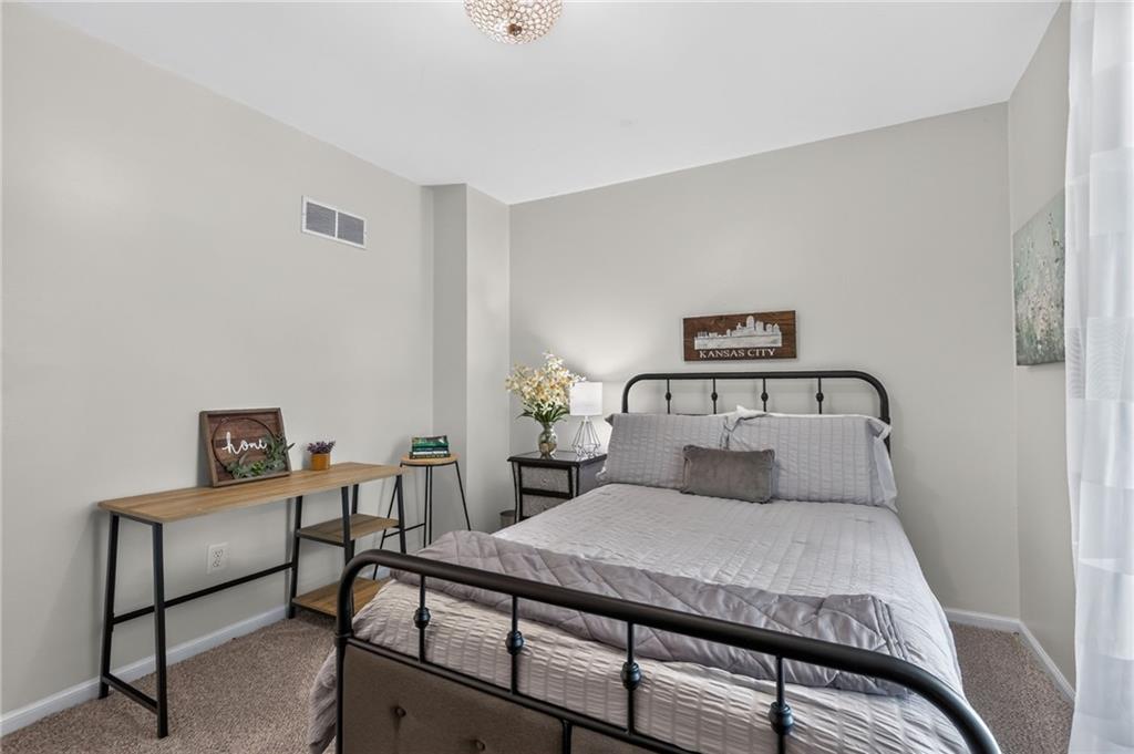 7511 N Brooklyn Avenue Property Photo 33