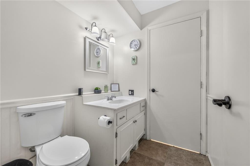 7511 N Brooklyn Avenue Property Photo 45