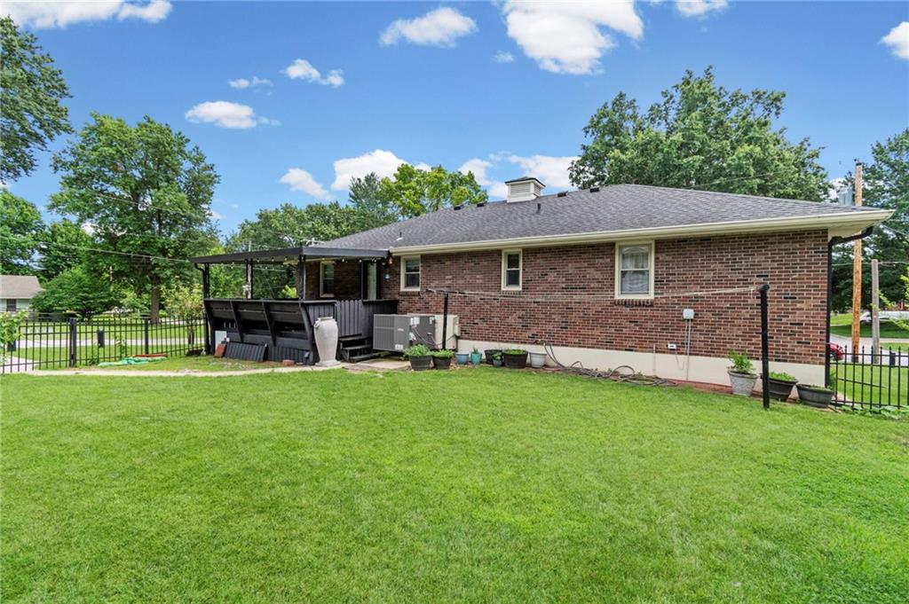 12720 E Silver Lane Property Photo 44