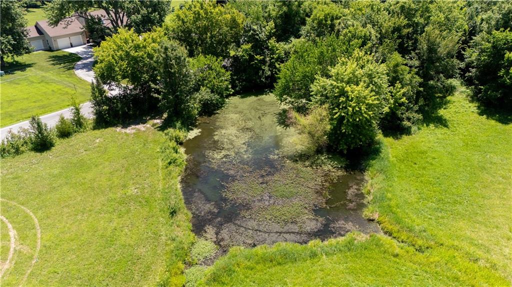 3850 Se Doc Henry Road Property Photo 10
