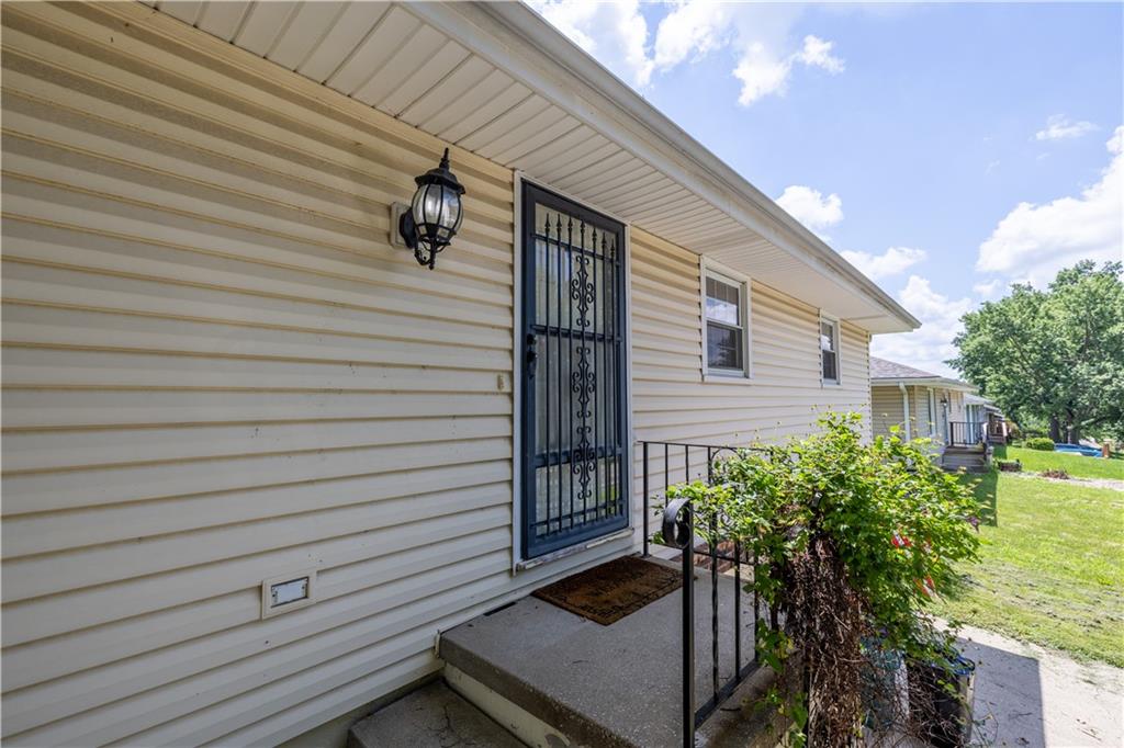2209 N Leonard Road Property Photo 4