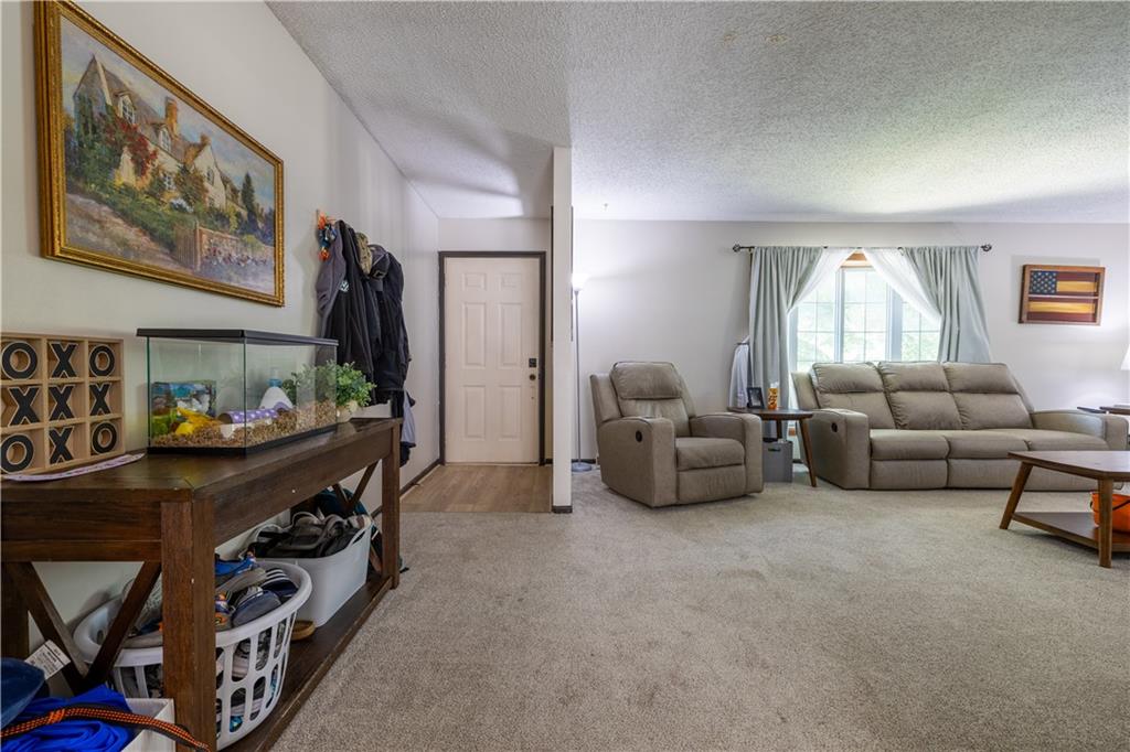 2209 N Leonard Road Property Photo 7