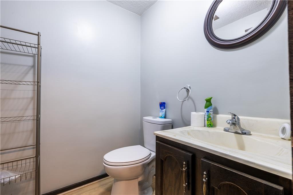 2209 N Leonard Road Property Photo 34