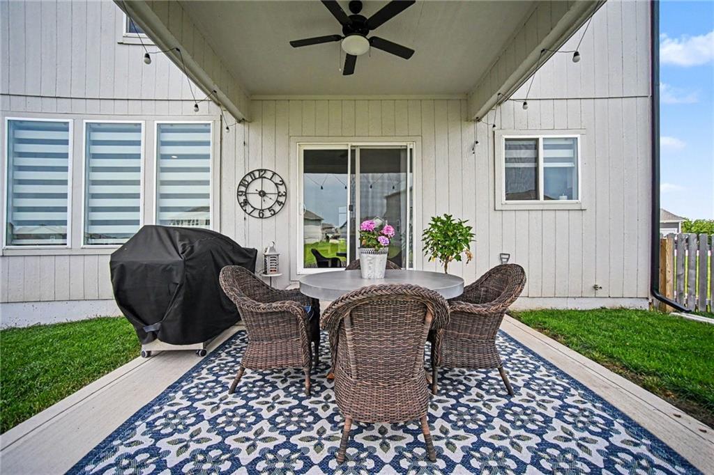 1912 Sw Merryman Drive Property Photo 15