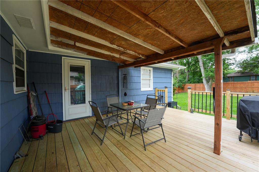 8312 Highland Avenue Property Photo 20