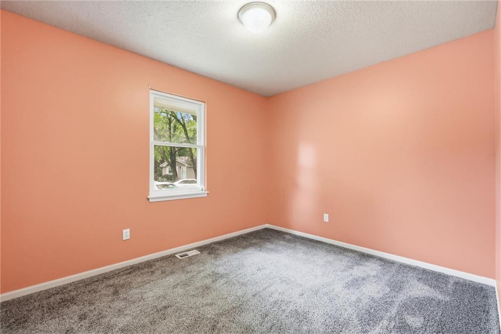 15 Brooks Court Property Photo 20