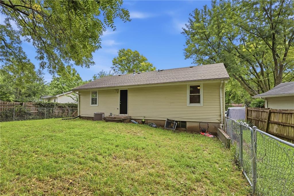 15 Brooks Court Property Photo 31