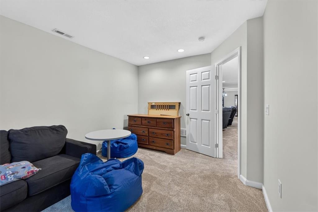 26025 Metcalf Road Property Photo 45