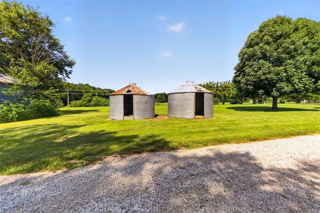 26025 Metcalf Road Property Photo 66