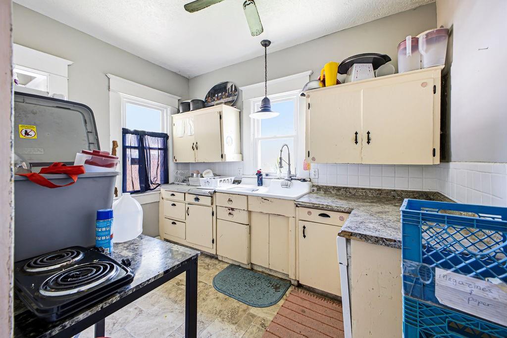 3316 Renick Street Property Photo 7