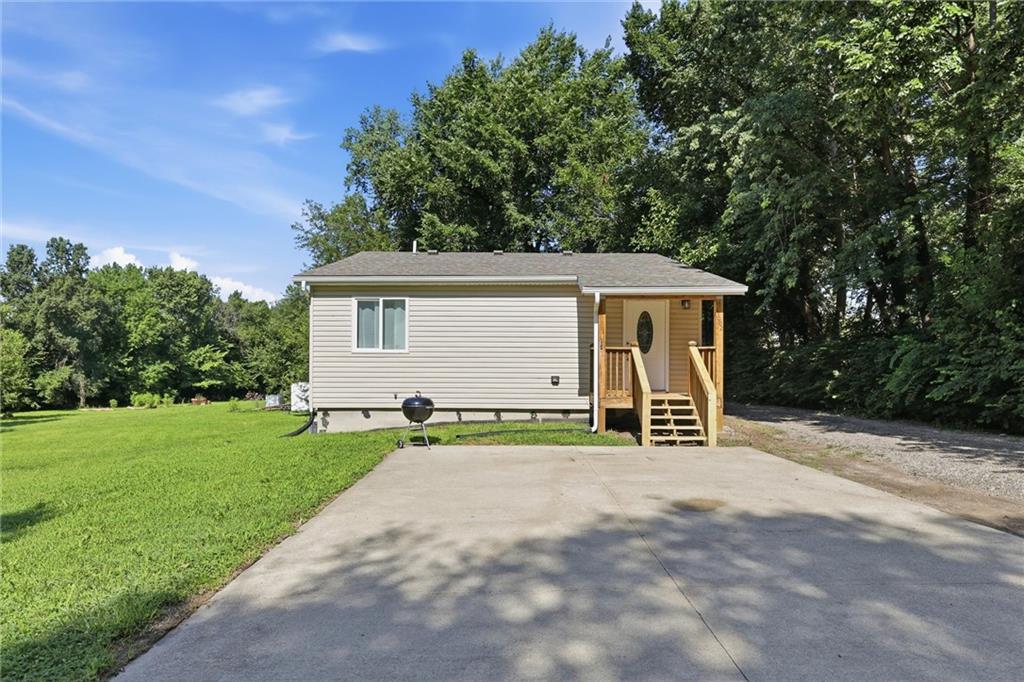 3002 N 121 Terrace Property Photo 26