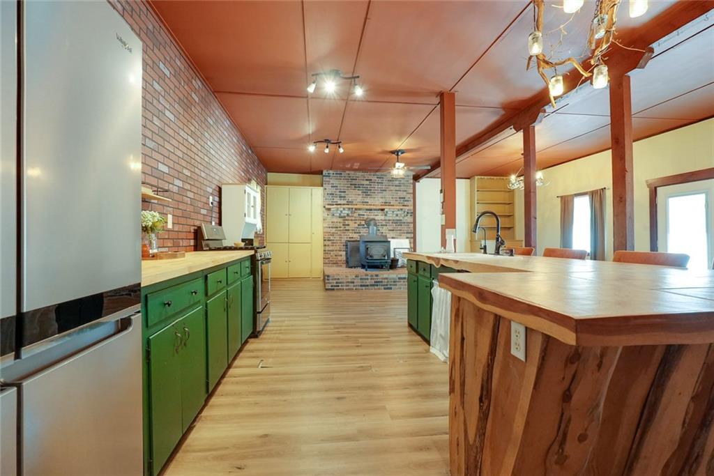 29460 Huse Street Property Photo 7