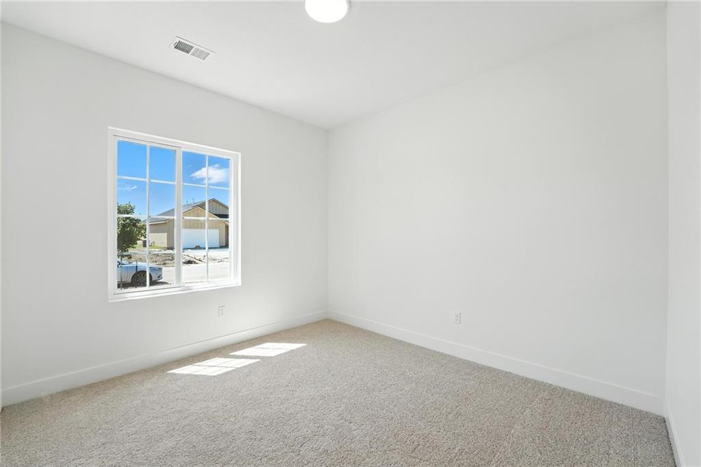 17542 Muncie Street Property Photo 7