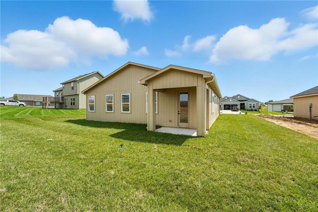 17542 Muncie Street Property Photo 28