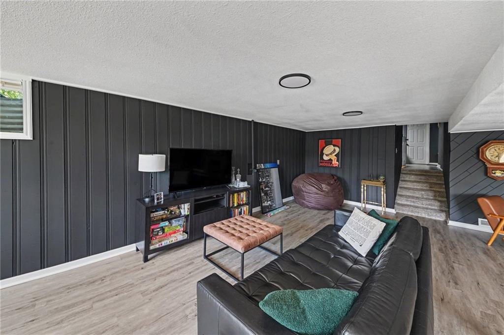 5808 Nw Hutson Road Property Photo 25
