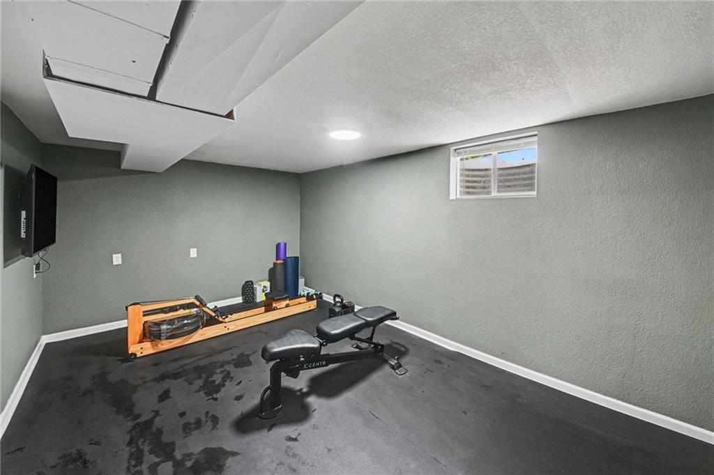 5808 Nw Hutson Road Property Photo 26