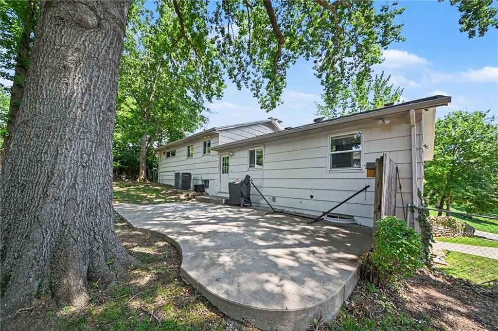 5808 Nw Hutson Road Property Photo 34
