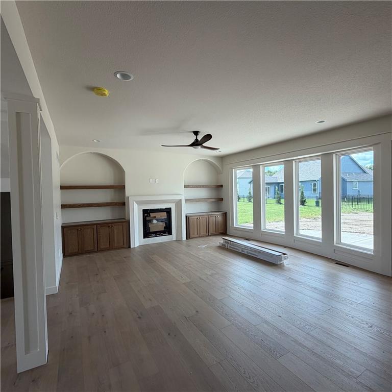 2334 Foxtail Drive Property Photo 6
