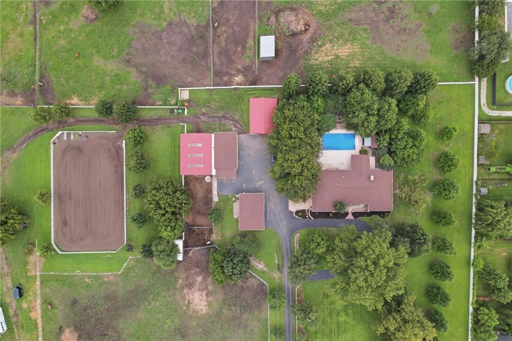 12444 Leavenworth Road Property Photo 1
