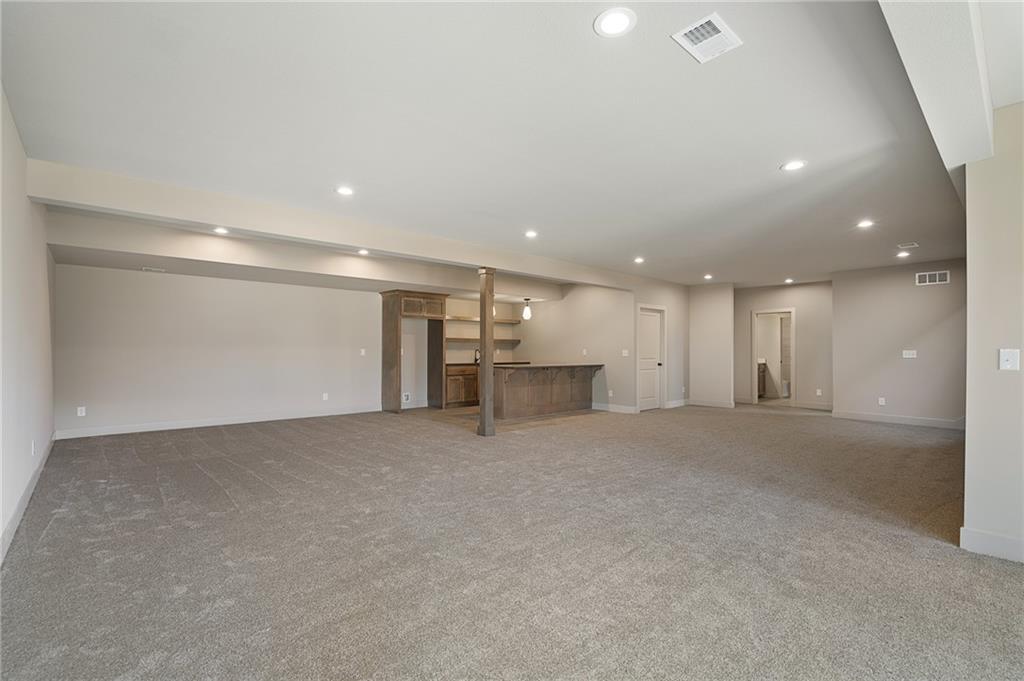 24621 W 60th Terrace Property Photo 46