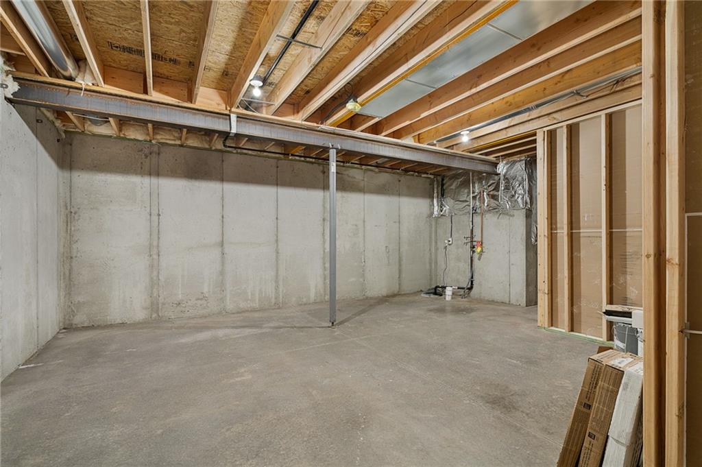24621 W 60th Terrace Property Photo 59