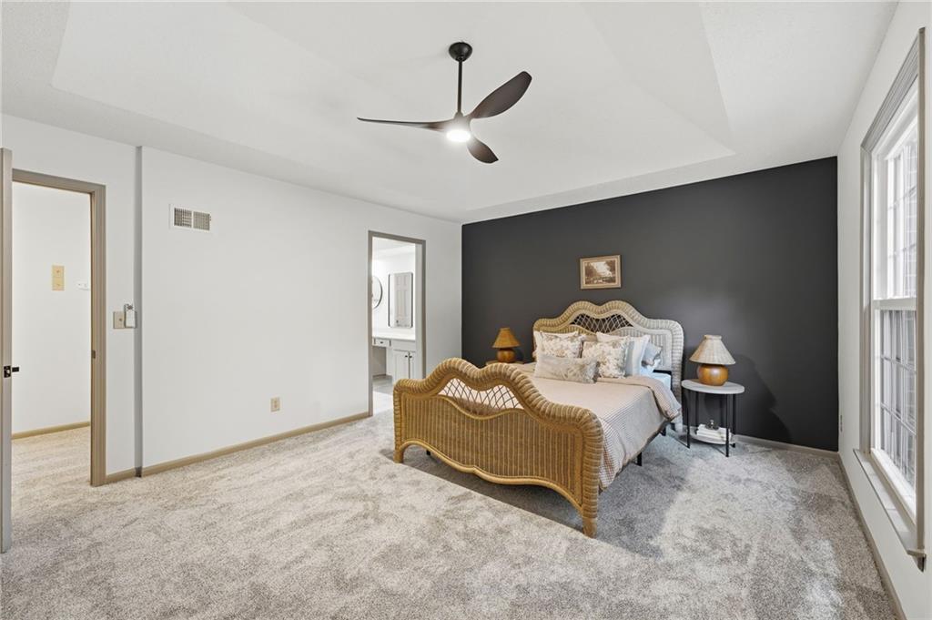 8009 Hallet Street Property Photo 18