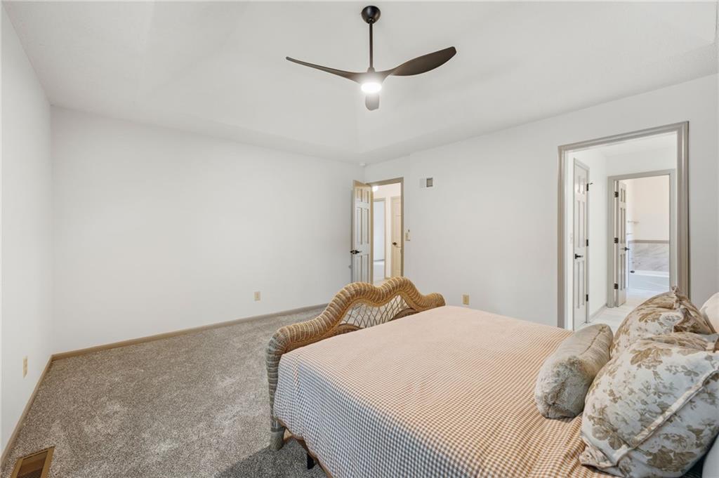 8009 Hallet Street Property Photo 20
