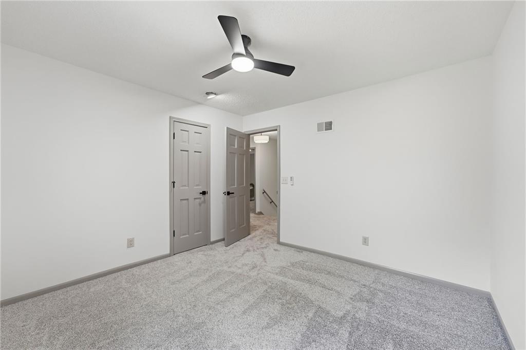 8009 Hallet Street Property Photo 27