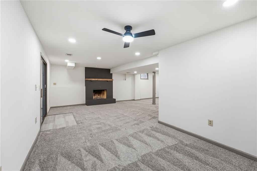 8009 Hallet Street Property Photo 34