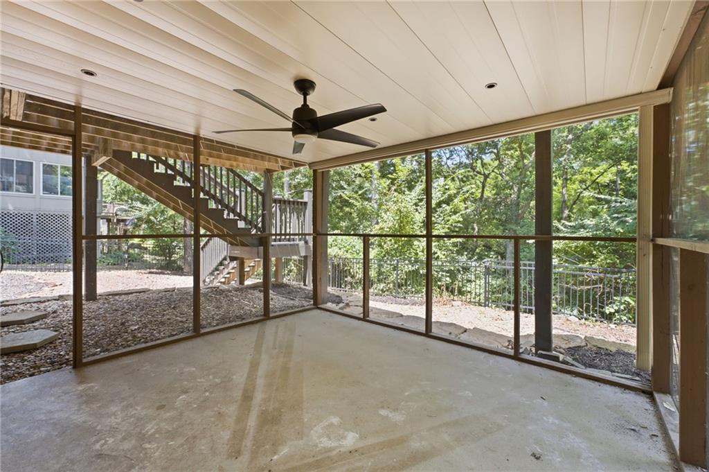 8009 Hallet Street Property Photo 35