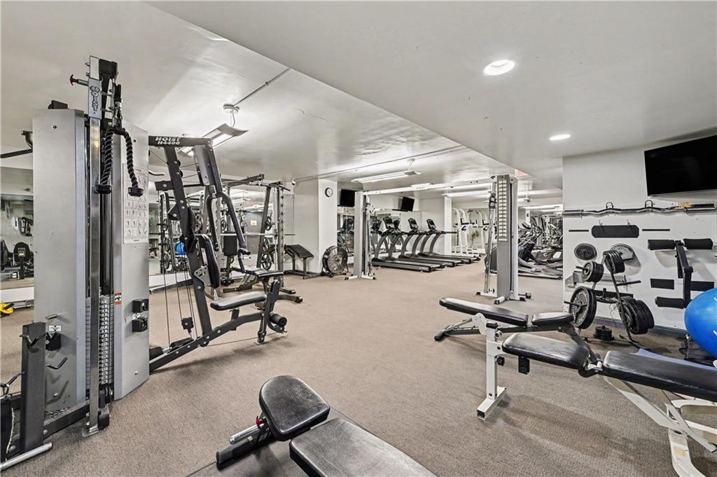 600 E Admiral Boulevard Property Photo 18