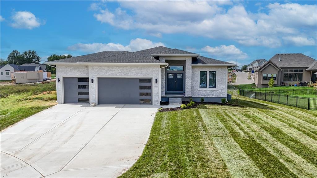 6010 Apache Drive Property Photo