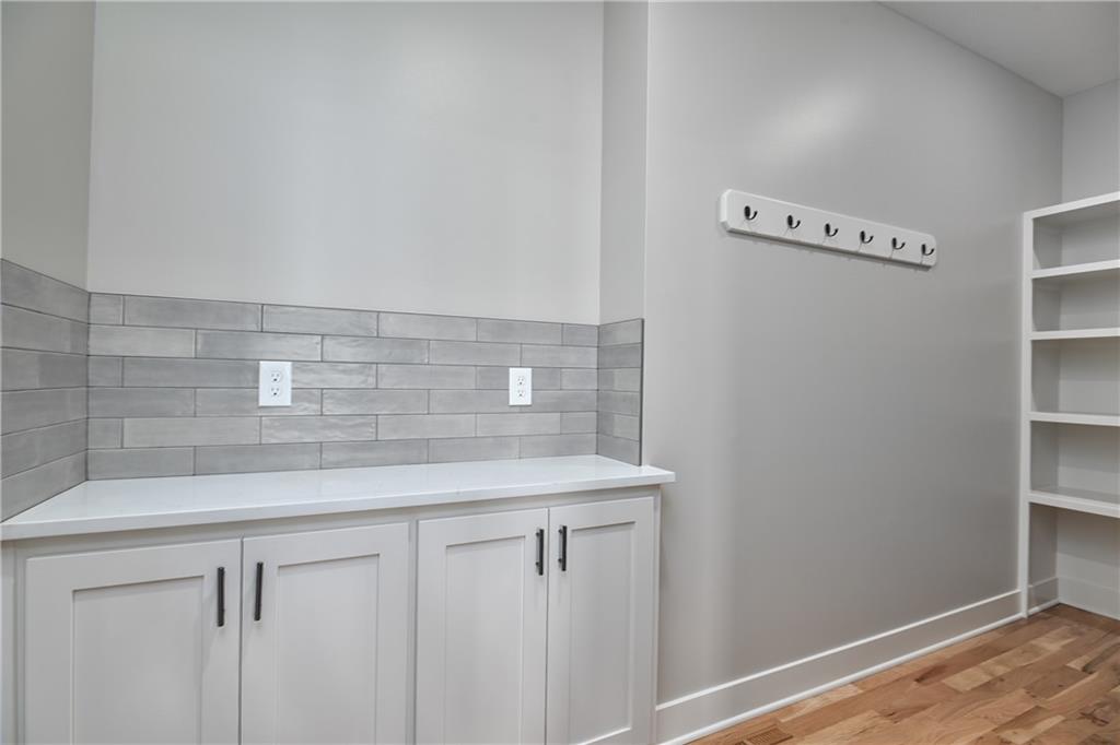 6010 Apache Drive Property Photo 14